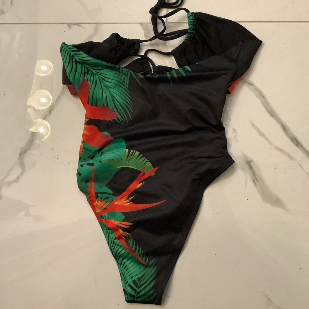 Women's Fredricks of Hollywood Swimsuit, S, Black Multi